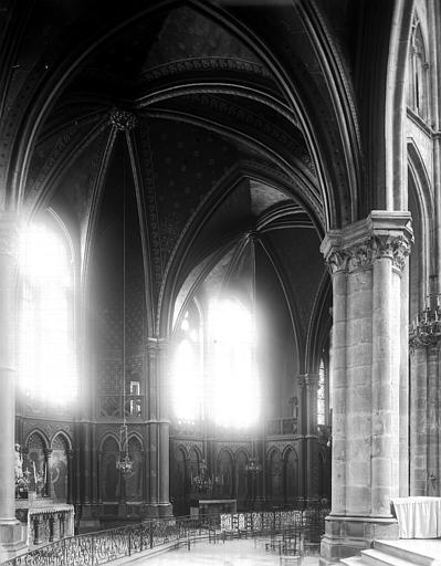 Intérieur, déambulatoire, chapelles rayonnantes