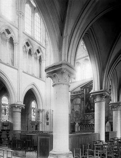 Intérieur, ensemble du choeur vers le nord-est