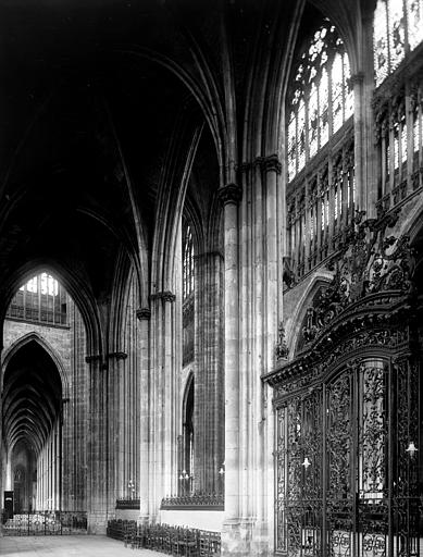 Intérieur, collatéral sud vers l'ouest