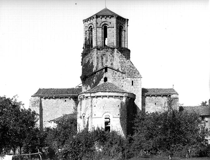 Extérieur, abside, clocher