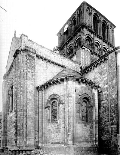 Extérieur, croisillon sud et son absidiole