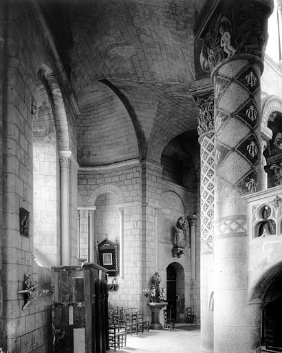 Intérieur, pourtour du choeur