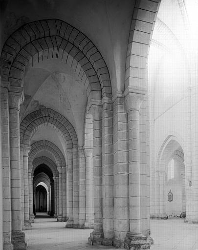 Intérieur, collatéral nord vers l'est