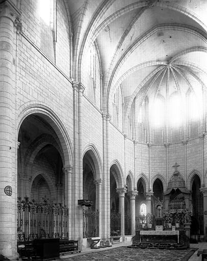 Intérieur, choeur