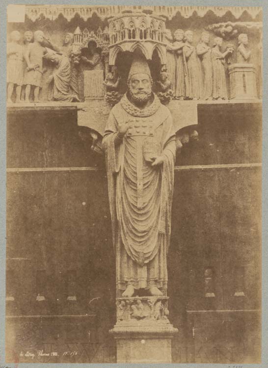 Portail de Saint-Calixte au transept nord, statue de saint Calixte