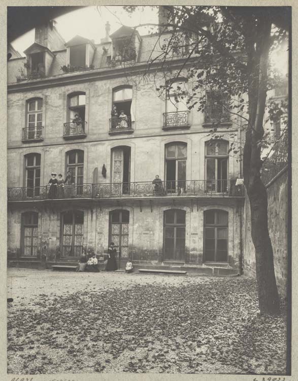 Façade sur cour