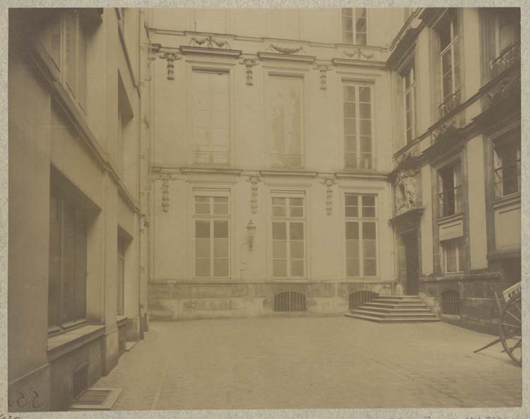 Façade sur cour