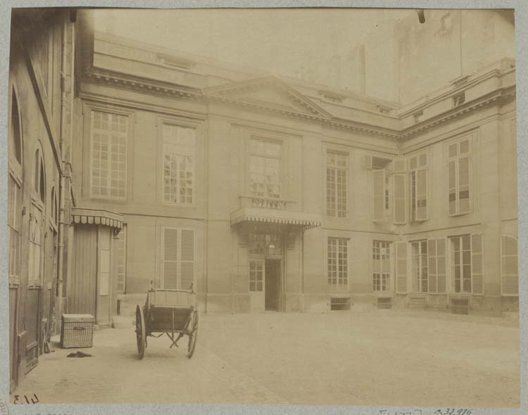 Façade sur cour