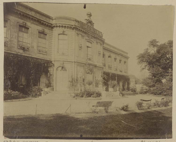 Façade sur jardin