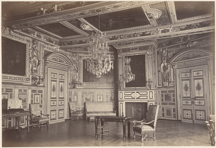 Salon Louis XIII ou chambre de l'Ovale