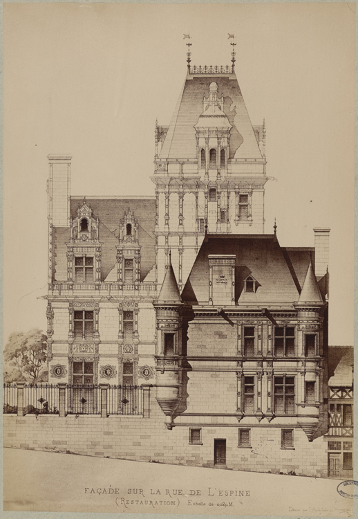 Façade : côté rue l'Espine