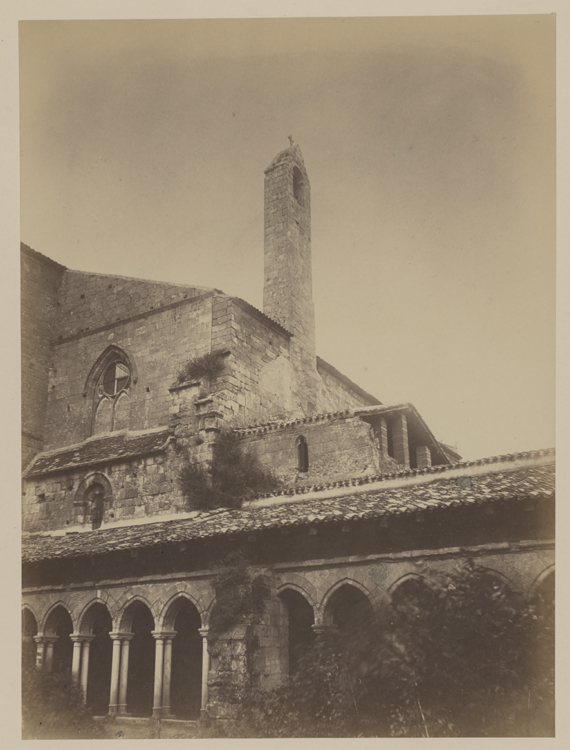 Vue d'une galerie du cloître