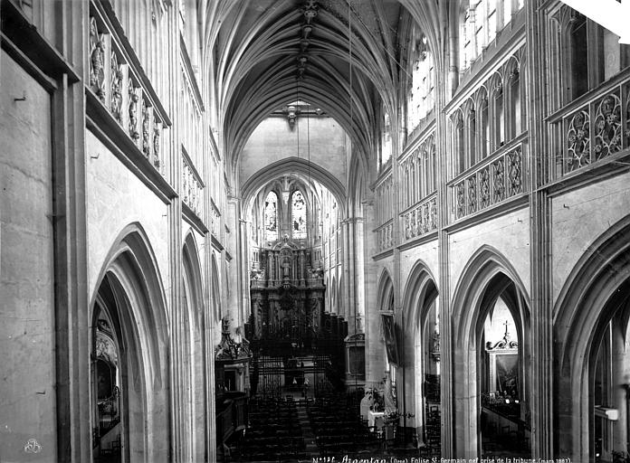 Nef, vue de la tribune