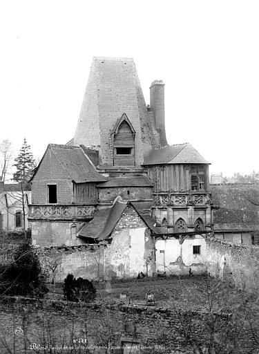 Façade du Levant, vue sur cour