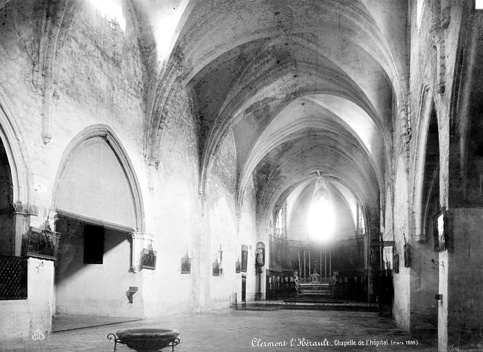 vue intérieure de la nef vers le choeur