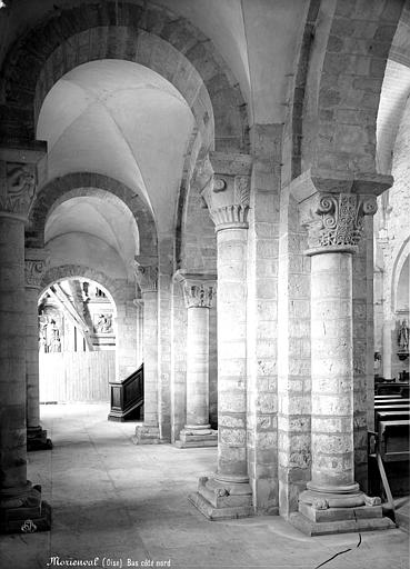 Eglise : Vue intérieure du bas-côté nord