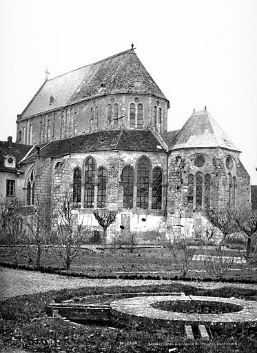 Eglise (ancienne) : ensemble sud-est