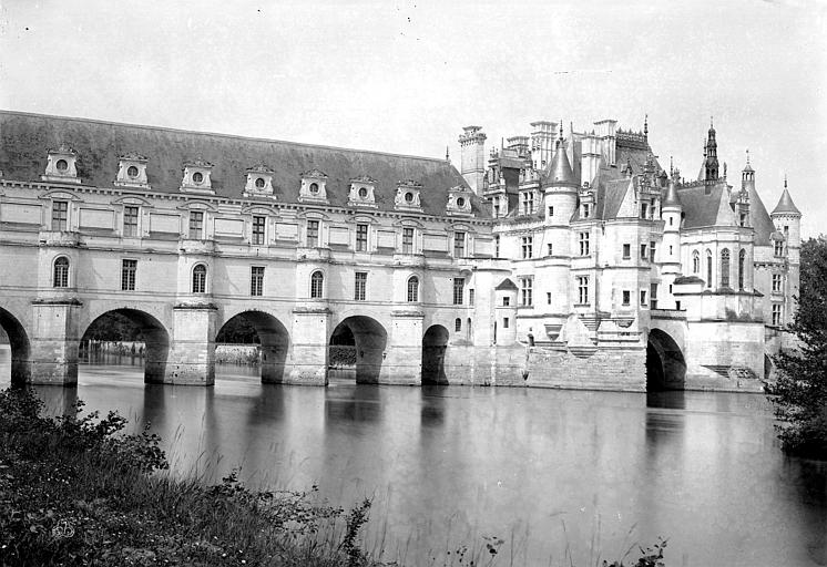 Façade sur le Cher, côté est