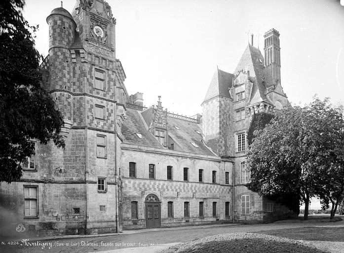 Façade sur cour