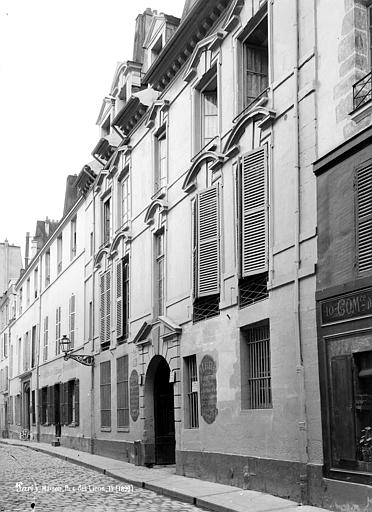 Façade sur rue en perspective