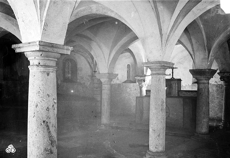 Chapelle. Vue intérieure de la crypte