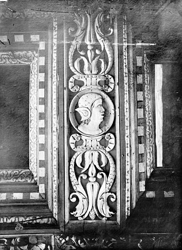 Chambre dorée : Plafond à caissons (détail)