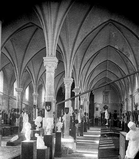 Ancienne salle des malades : Vue intérieure