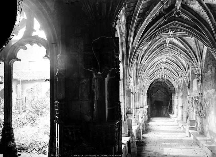 Cloître