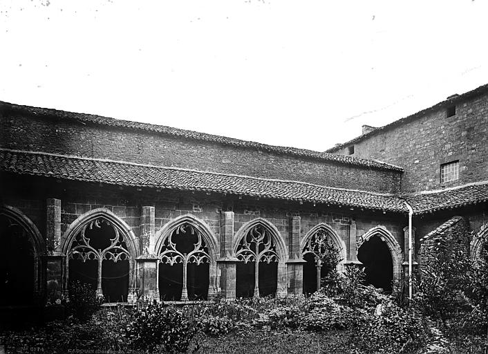 Cloître