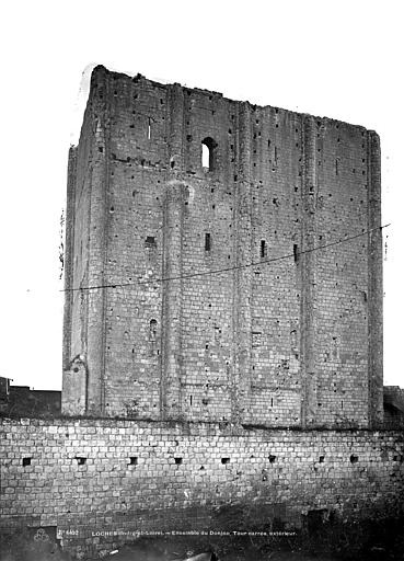 Vieux Château : Grand donjon, côté sud