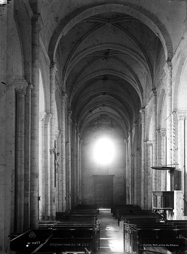 Nef, vue du choeur