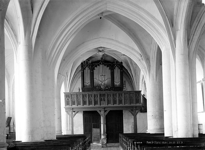 Nef, vue du choeur