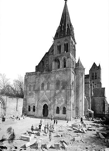 Eglise, ensemble ouest