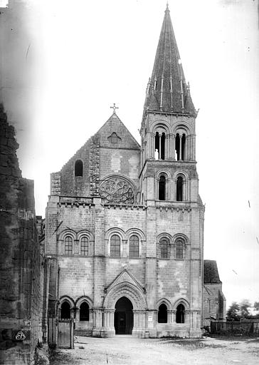 Eglise, ensemble ouest