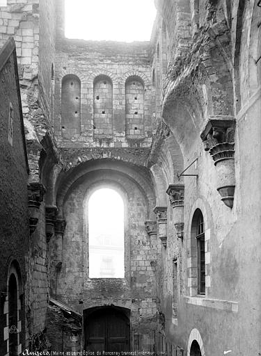 Eglise, transept sud, intérieur