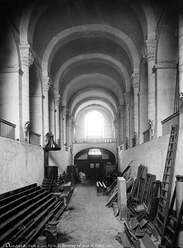 Eglise, nef vue du choeur