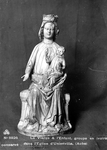 Vierge et l'Enfant, ivoire