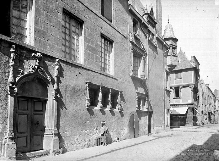 Façade sur rue, côté est