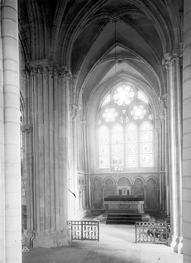 Vue intérieure de la chapelle de la Vierge