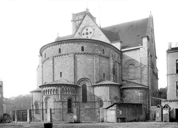 Abside et transept nord