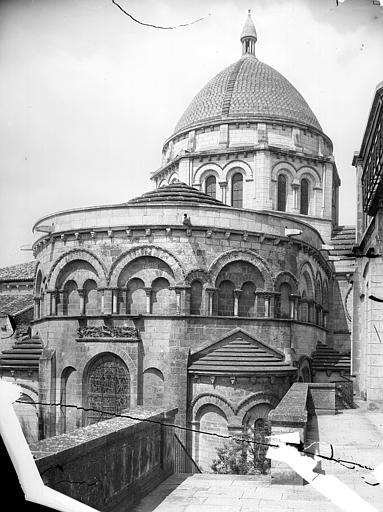 Abside et coupole de la croisée du transept, côté nord-est