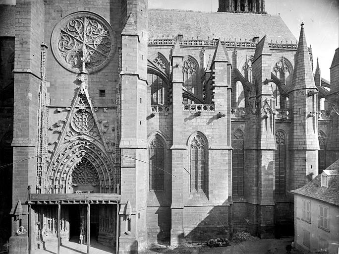 Façade sud : transept et abside