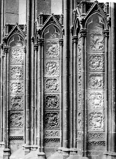 Portail du transept nord dit des Libraires : ébrasement