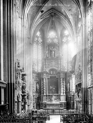 Vue intérieure de la chapelle de la Vierge