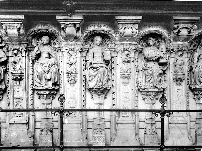 Tombeaux du cardinal d'Amboise : statues des Vertus