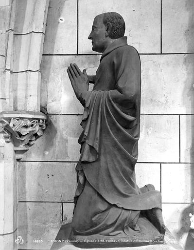 Statue funéraire agenouillée : Etienne Porcher, sergent d'armes du roi Charles V et fondateur de l'hôtel-dieu de Joigny