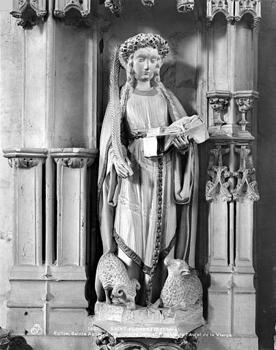 Statue du retable de l'autel de la Vierge : sainte Agnès