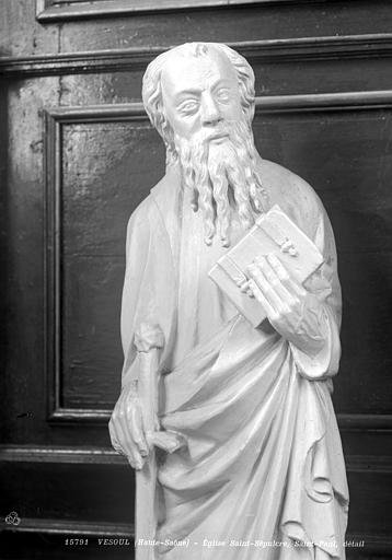 Statue : saint Paul