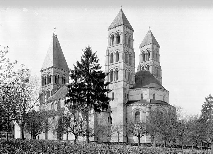 Eglise : ensemble sud-est