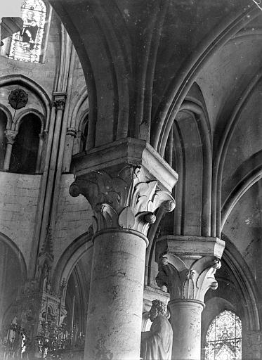 Chapiteaux du choeur, côté sud